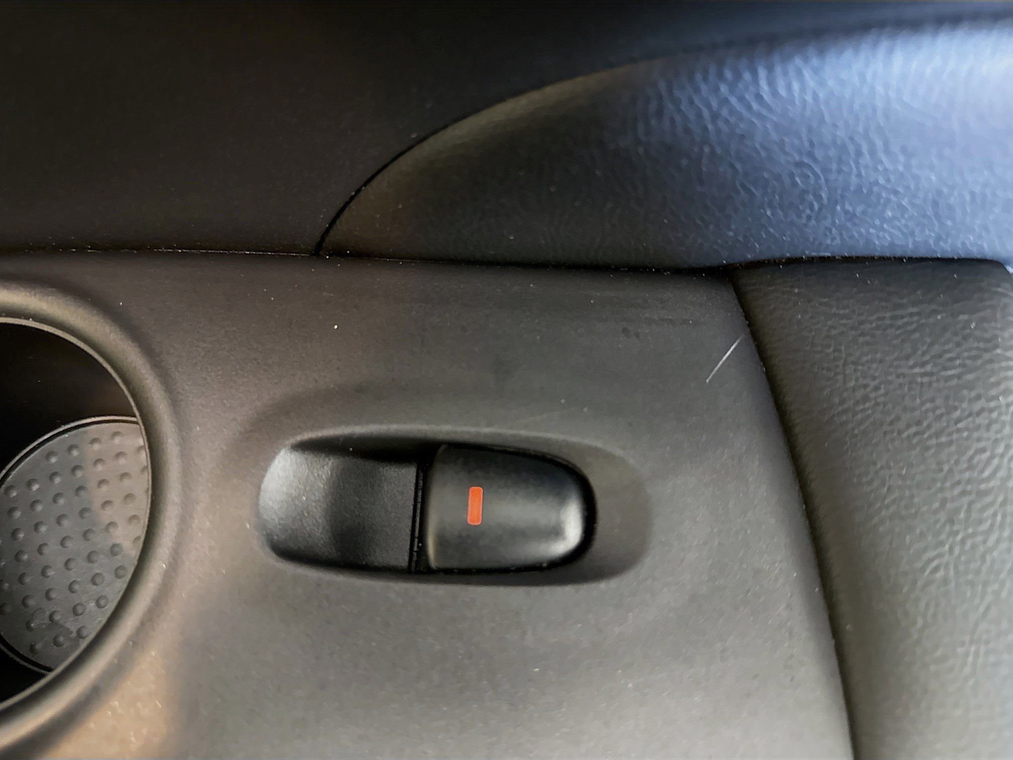 Used 2020 Nissan Pathfinder S image 31