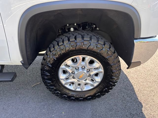 Used 2024 Chevrolet Silverado 2500 LTZ AWD/4WD image 15