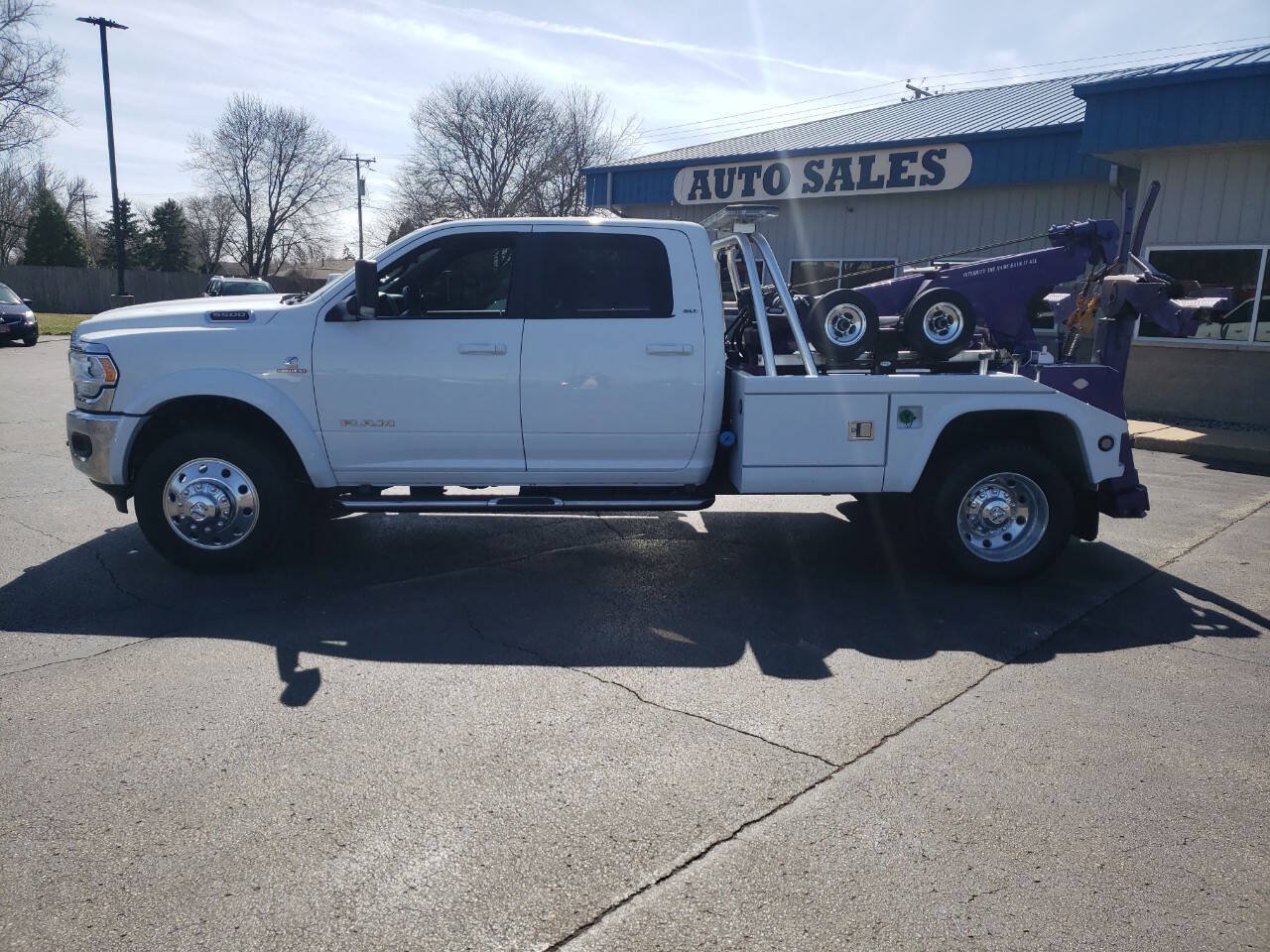 Used 2021 RAM 5500 SLT w/ Quick Order Package 2YG SLT AWD/4WD image 10
