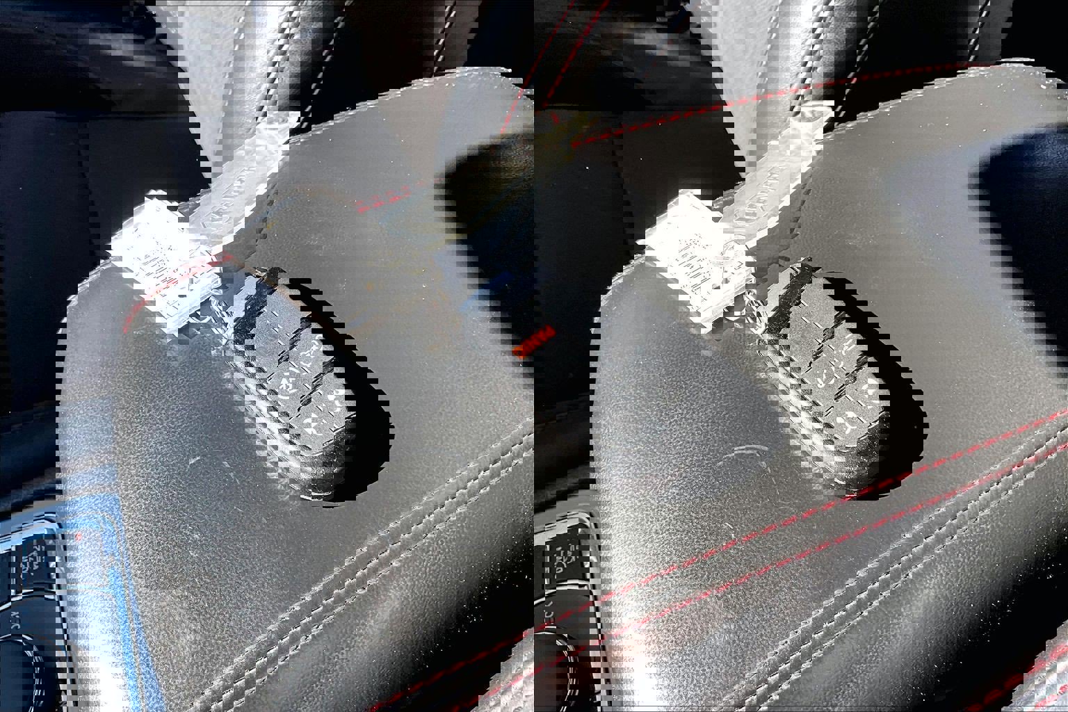 Used 2020 Jeep Grand Cherokee Trailhawk image 35