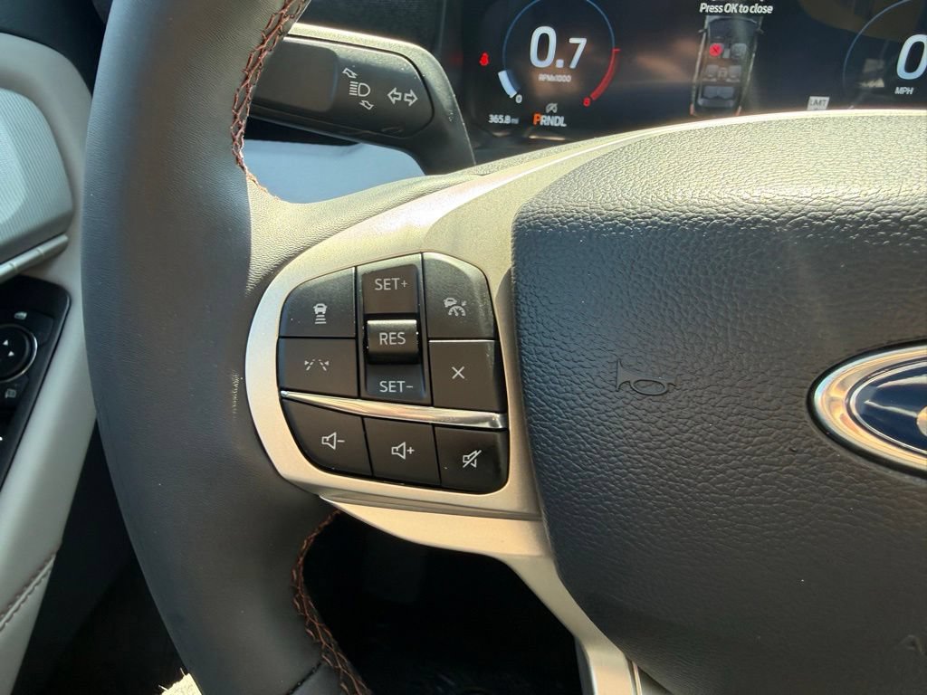 New 2026 Ford Explorer Active w/ Active Comfort Package AWD/4WD image 18