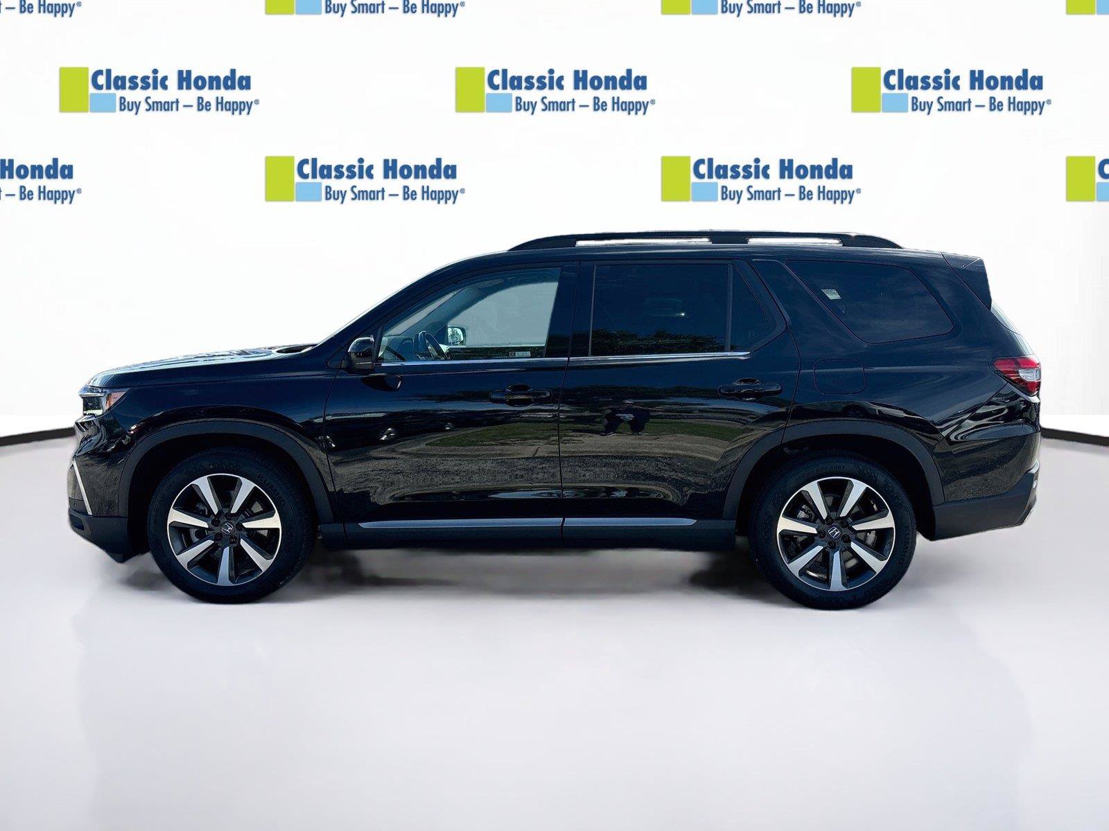 Certified 2023 Honda Pilot Elite image 4