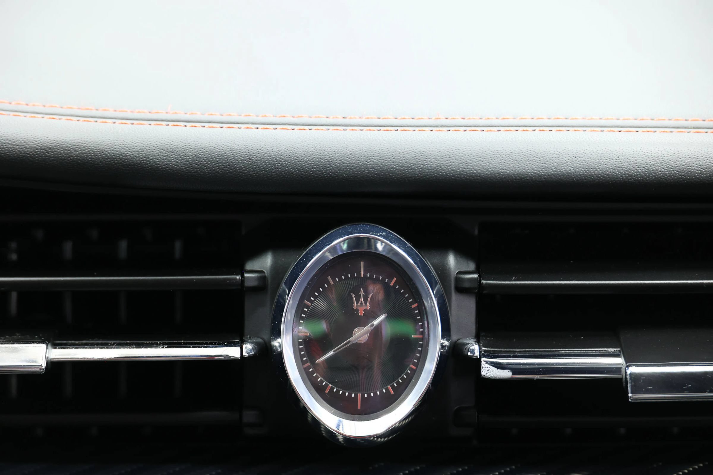 Used 2022 Maserati Quattroporte Trofeo RWD image 31