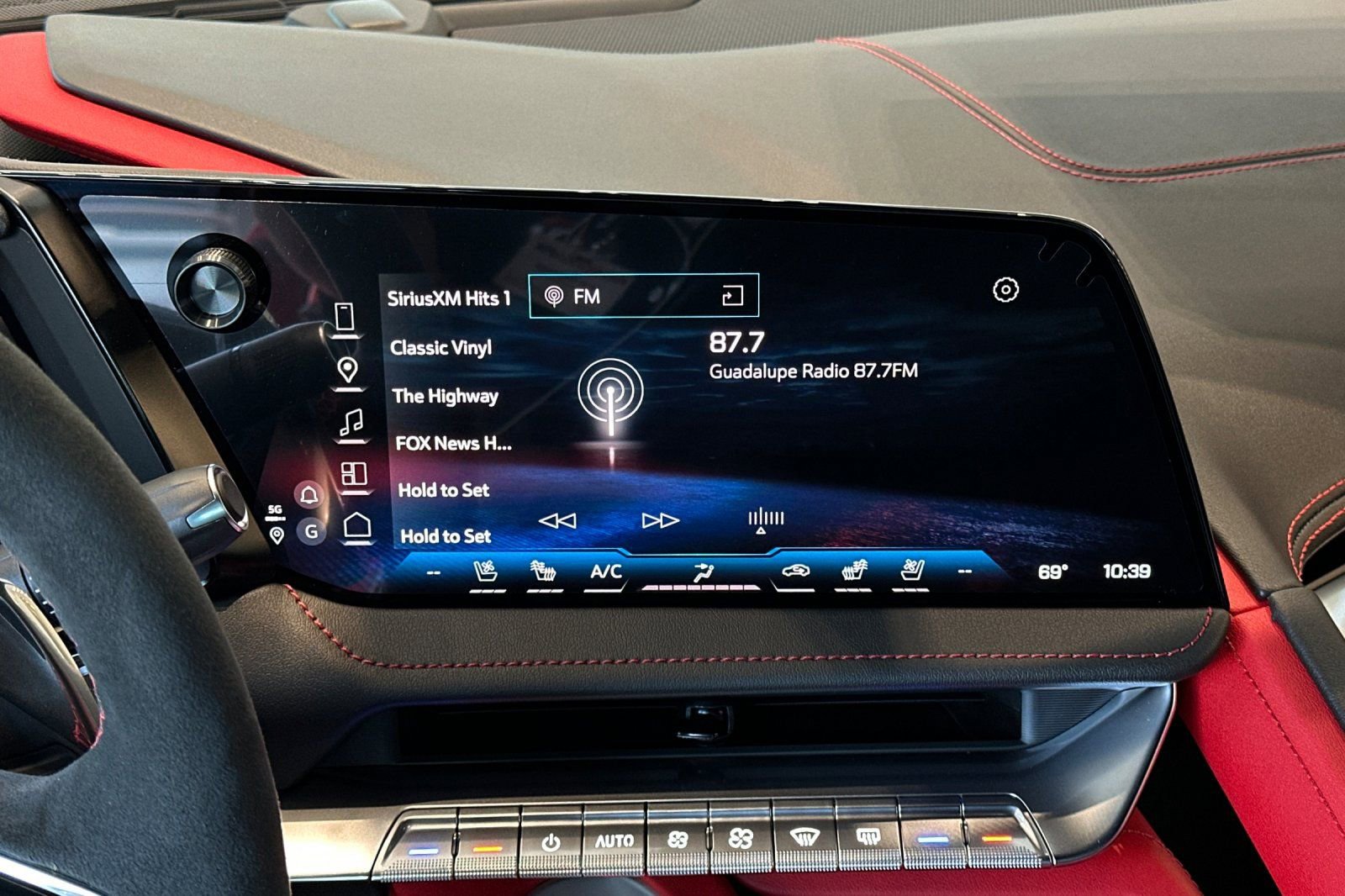 New 2026 Chevrolet Corvette Stingray Preferred Cpe w/ Z51 Performance Package image 16