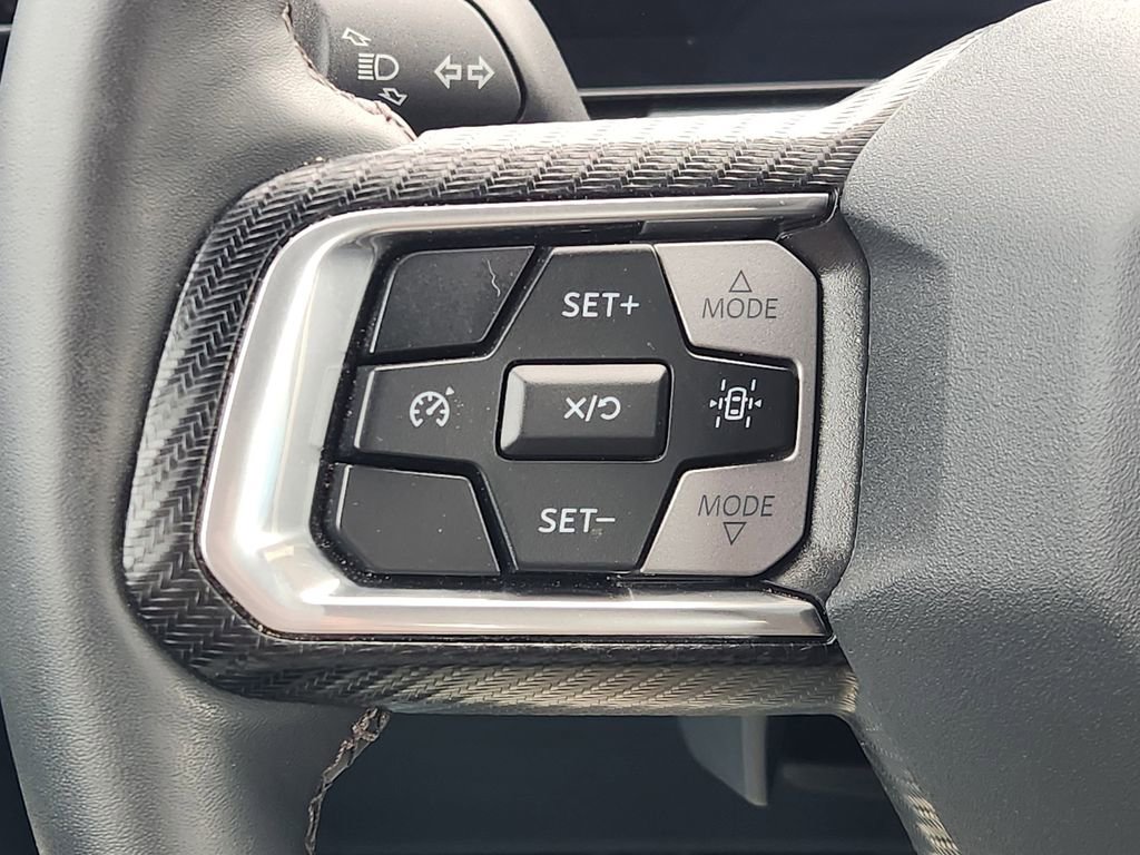 Used 2024 Ford Mustang Coupe RWD image 33