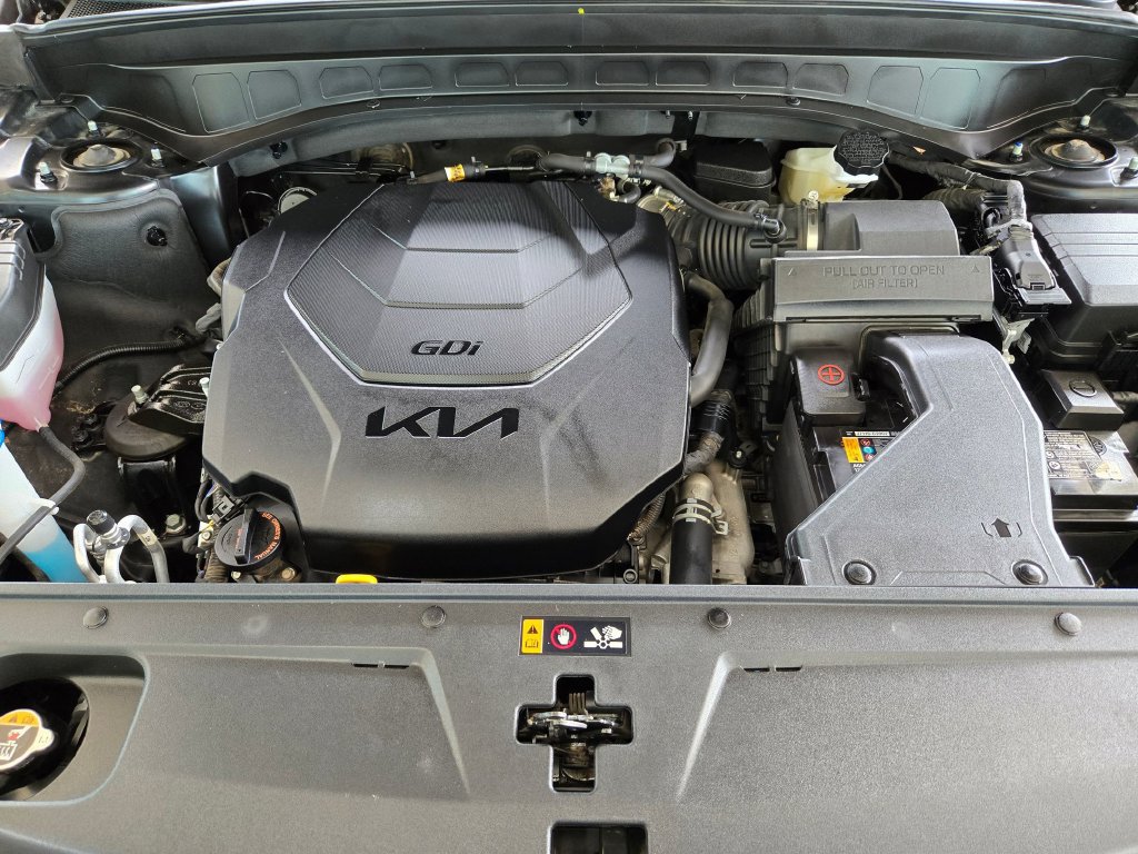 Used 2023 Kia Telluride S FWD image 36