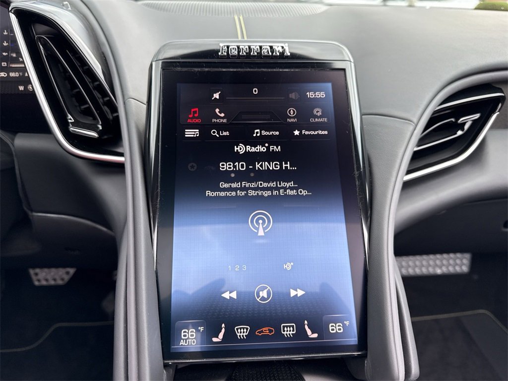 Used 2025 Ferrari Roma Spider image 16