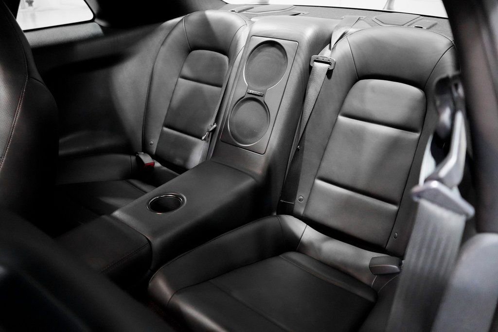 Used 2020 Nissan GT-R Premium image 18
