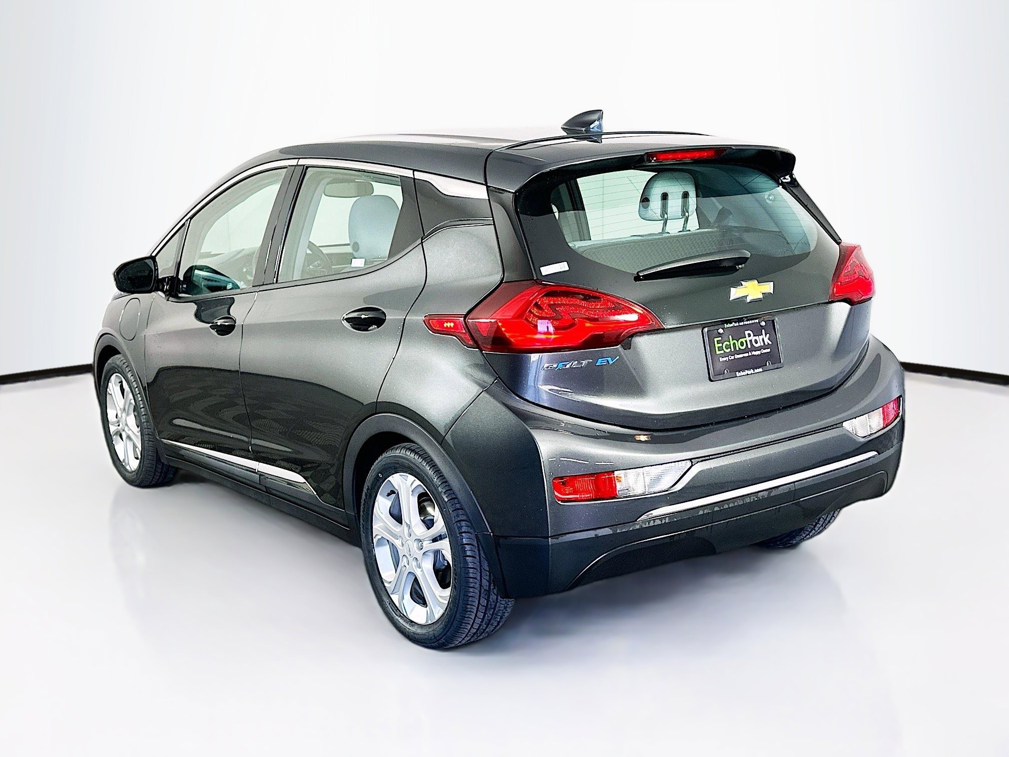 Used 2017 Chevrolet Bolt LT image 5