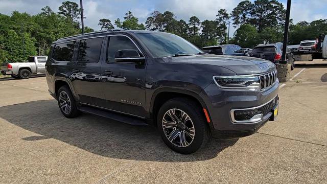 Used 2024 Jeep Wagoneer L 2WD w/ Premium Group I image 2