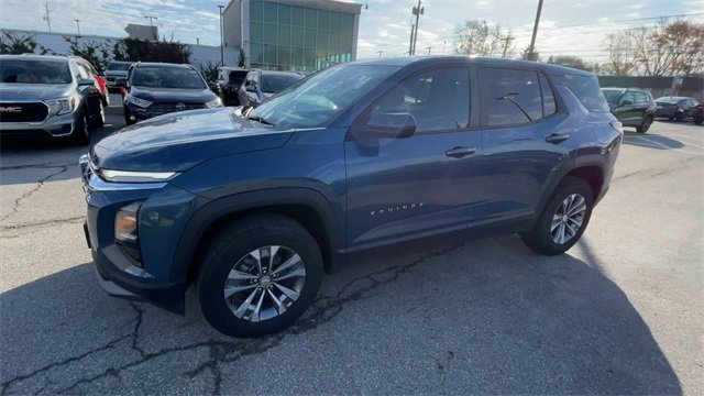 Used 2025 Chevrolet Equinox LT image 6