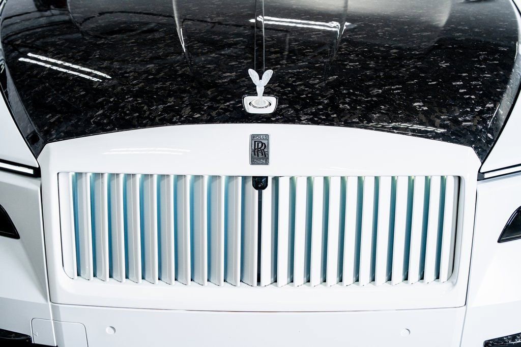 Used 2024 Rolls-Royce Spectre w/ Spectre Launch Package image 19