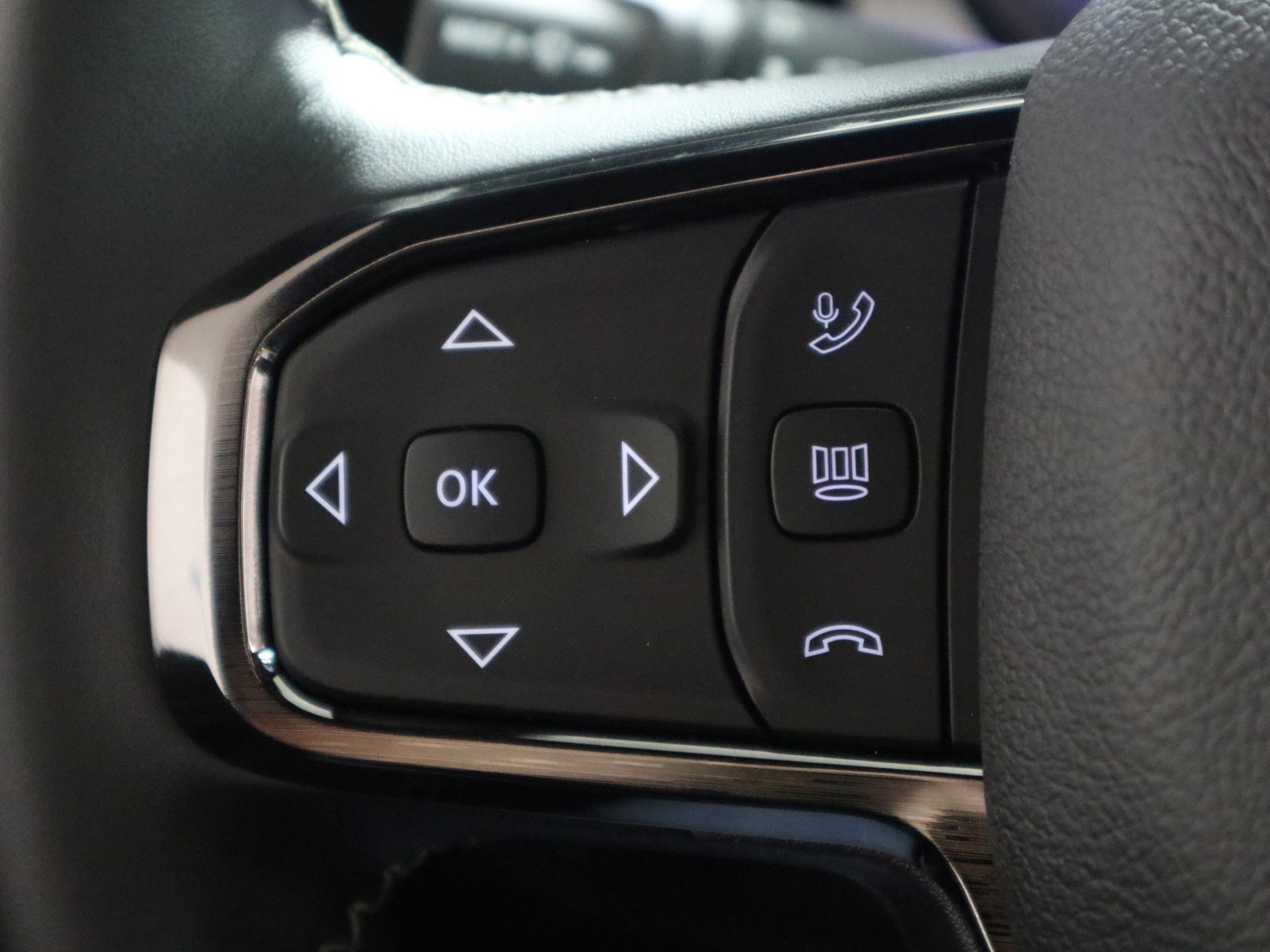 New 2026 RAM 2500 Limited image 28