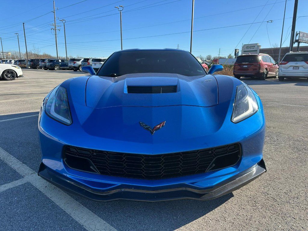 Used 2016 Chevrolet Corvette Stingray Coupe w/ Carbon Flash Badge Package image 10