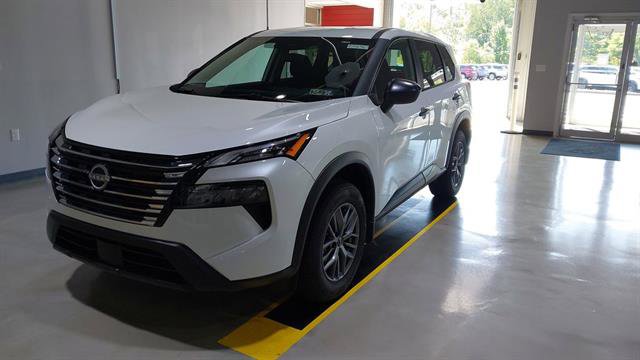 Certified 2025 Nissan Rogue S AWD/4WD image 18