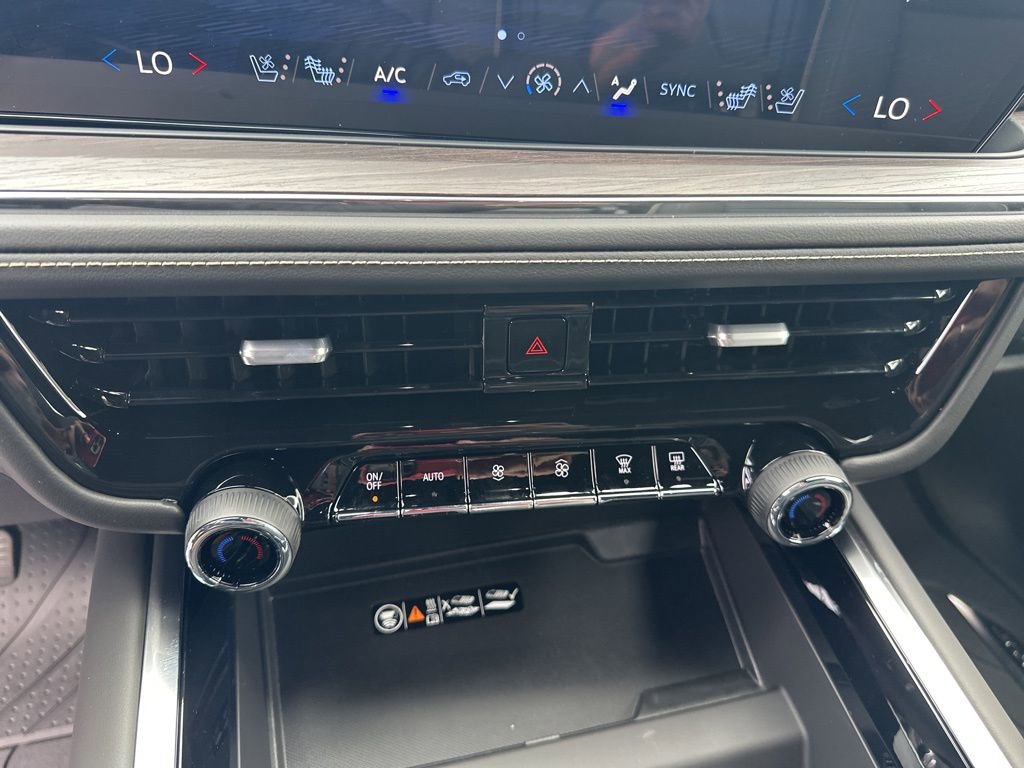 New 2026 Chevrolet Suburban Premier w/ Sun And Tow Package image 12