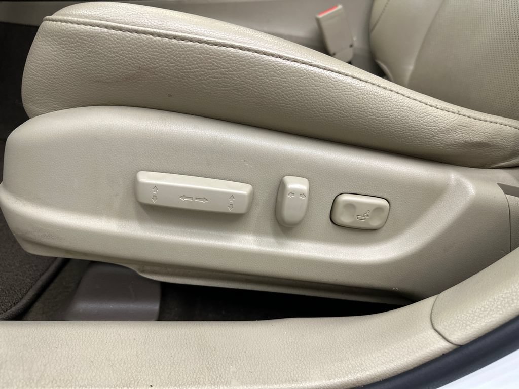 Used 2016 Acura RDX FWD w/ Advance Package image 9