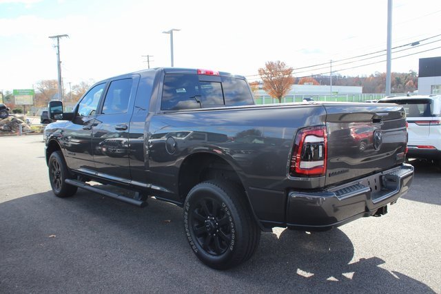 Used 2024 RAM 3500 Laramie w/ Night Edition image 27