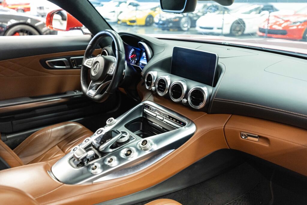 Used 2017 Mercedes-Benz AMG GT Coupe image 11