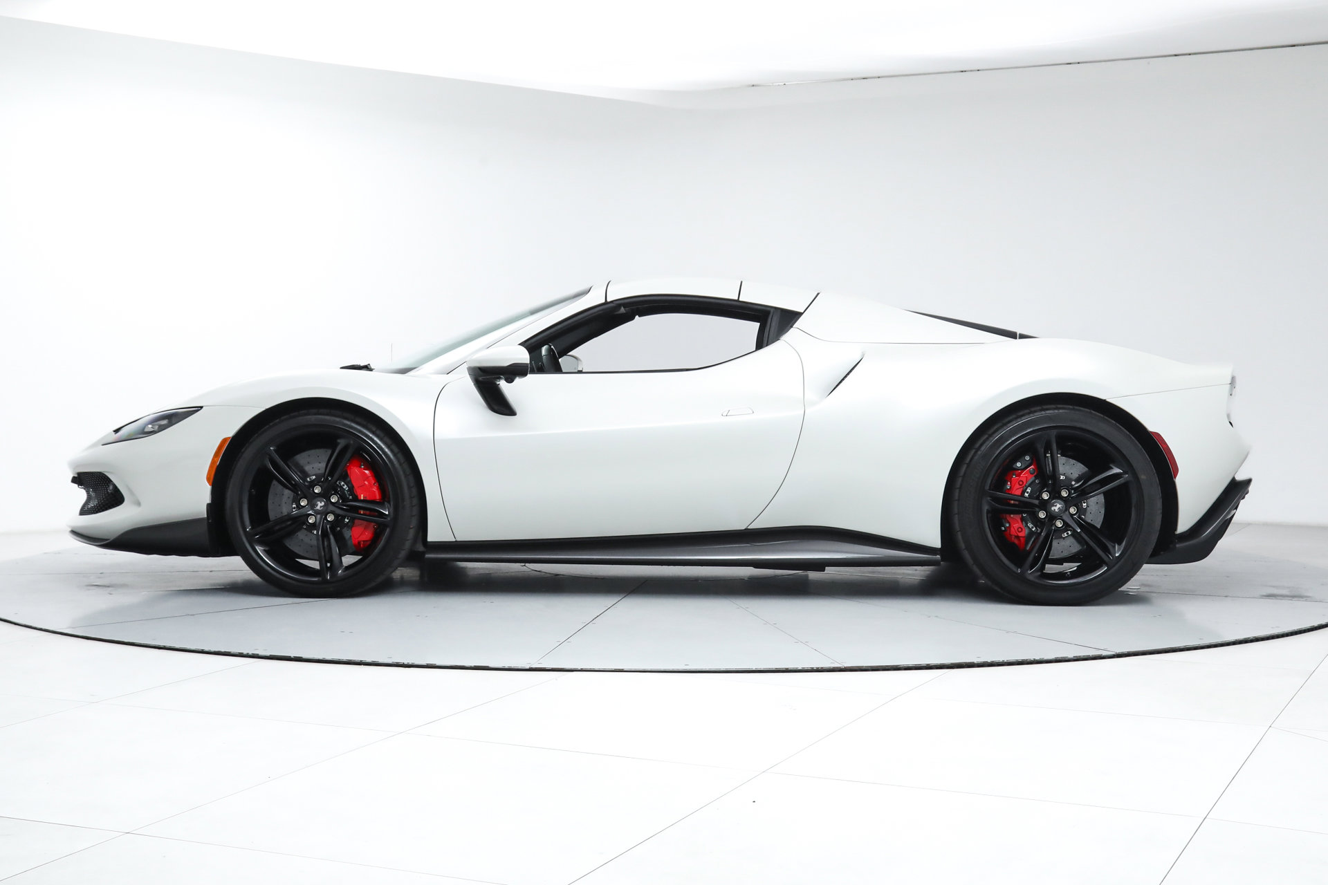 Certified 2025 Ferrari 296 GTS image 7