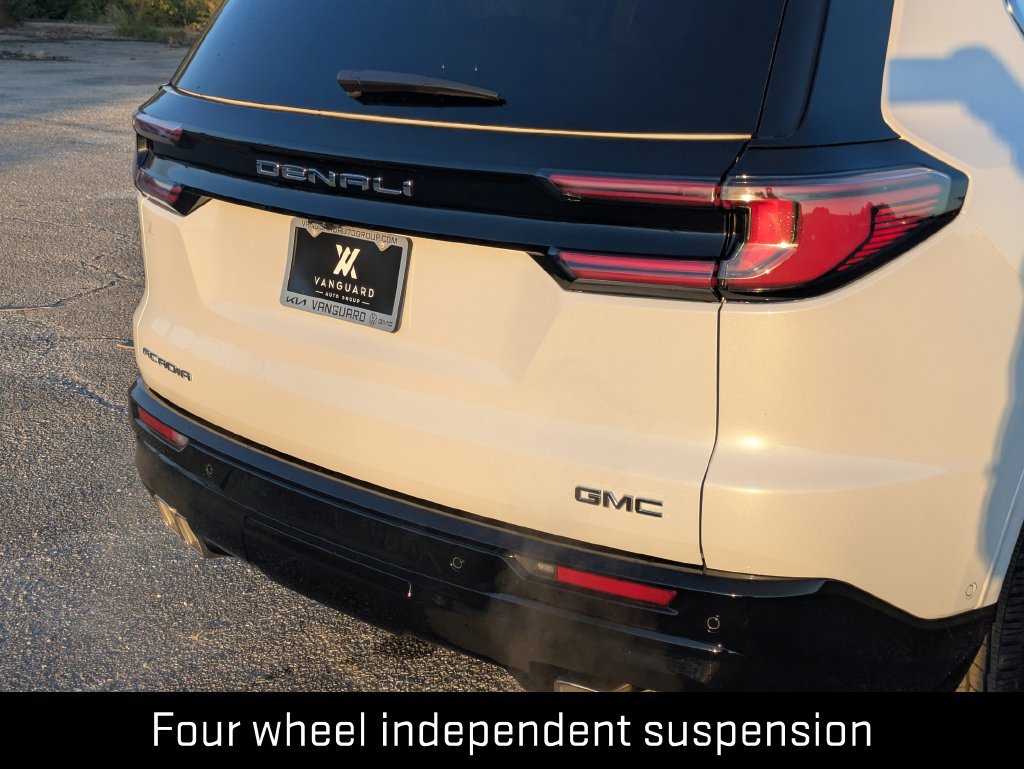 New 2027 GMC Acadia Denali Ultimate w/ LPO, Floor Liner Package FWD image 7