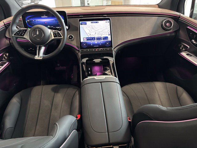 New 2026 Mercedes-Benz EQE 320 4MATIC SUV image 12