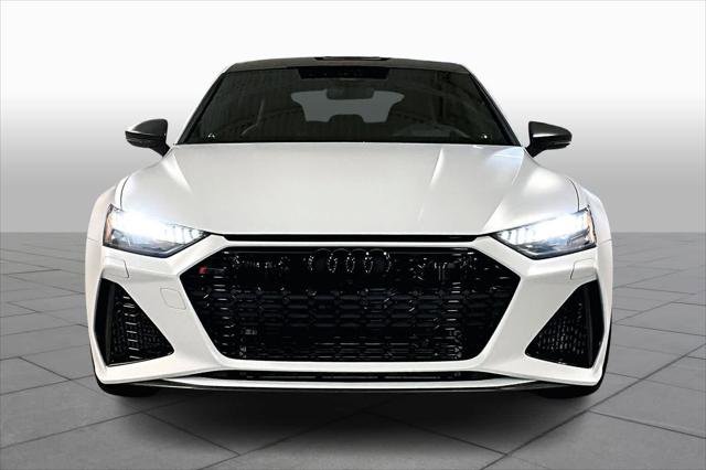 Used 2025 Audi RS 7 Performance w/ Matte Carbon Package AWD/4WD image 4
