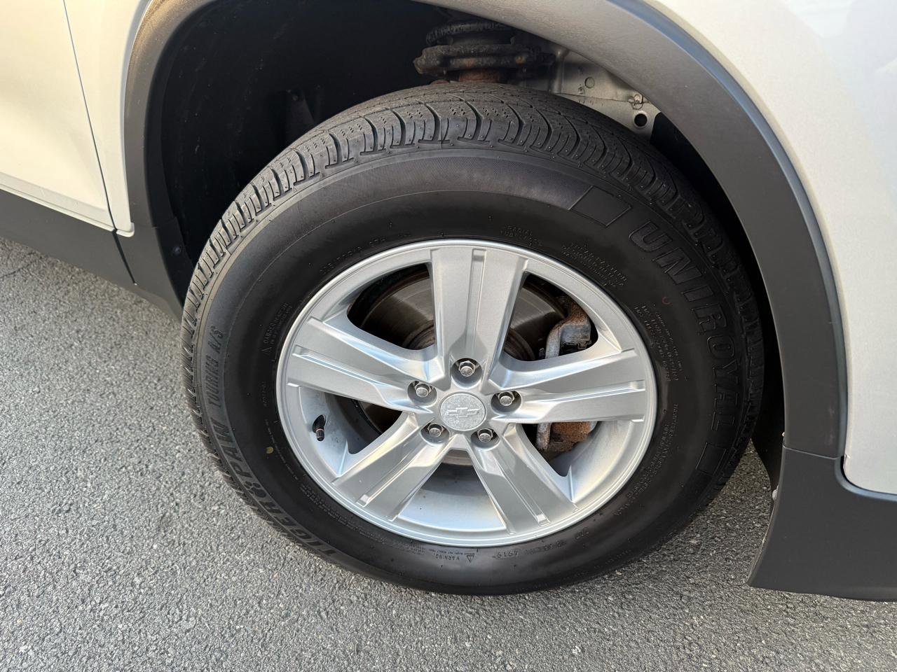 Used 2016 Chevrolet Trax LT w/ LT Convenience Package image 37