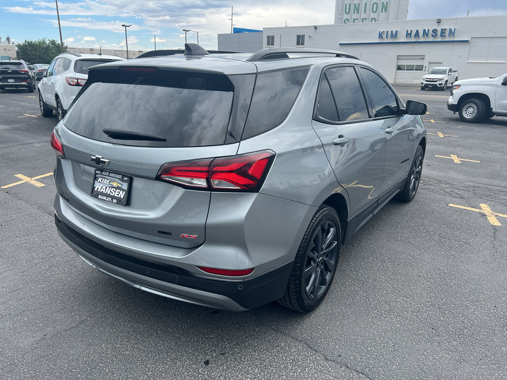 Used 2024 Chevrolet Equinox RS w/ RS Leather Package AWD/4WD image 4