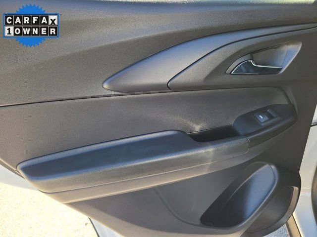 Used 2025 Chevrolet TrailBlazer LT FWD image 17