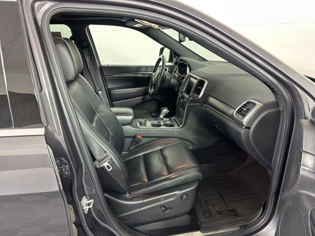 Used 2018 Jeep Grand Cherokee Limited image 27