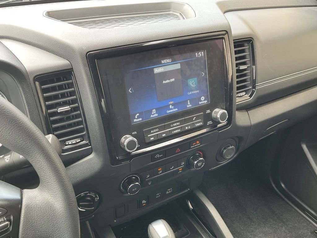 Used 2023 Nissan Frontier SV w/ Midnight Edition Package image 13