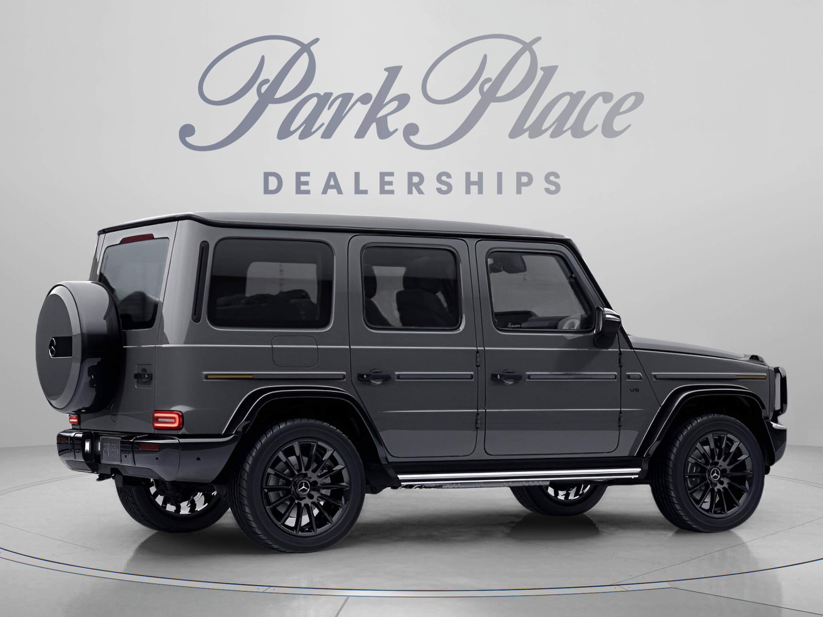 Used 2023 Mercedes-Benz G 550 image 25