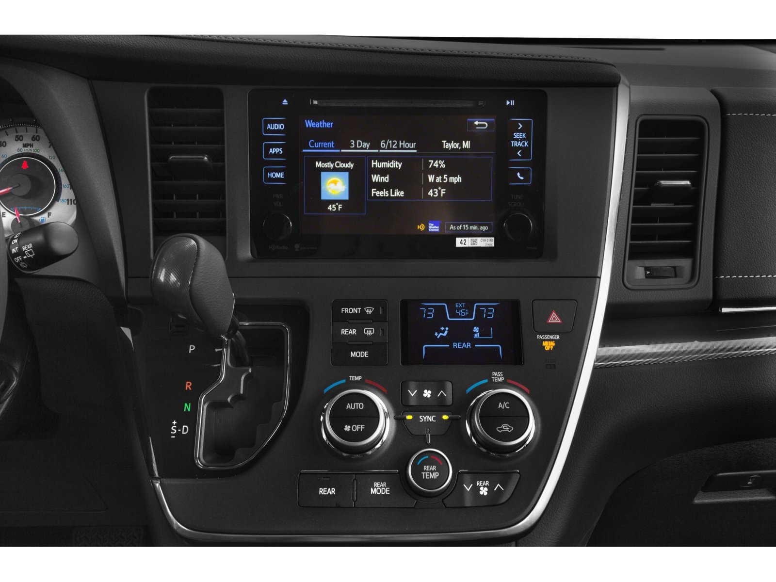 Used 2015 Toyota Sienna SE Premium w/ Four Season Floor Mat Package FWD image 10