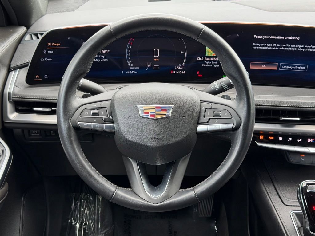 Used 2025 Cadillac XT4 Premium Luxury FWD image 28