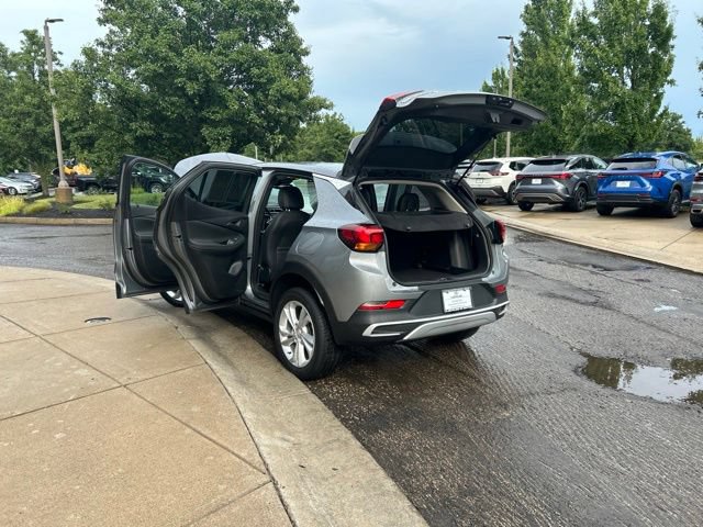 Used 2023 Buick Encore GX Preferred w/ Cold Weather Comfort Package AWD/4WD image 12