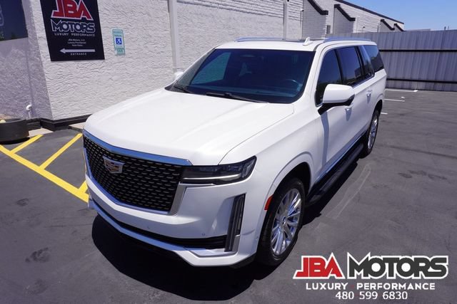 Used 2021 Cadillac Escalade ESV Premium Luxury AWD/4WD image 55