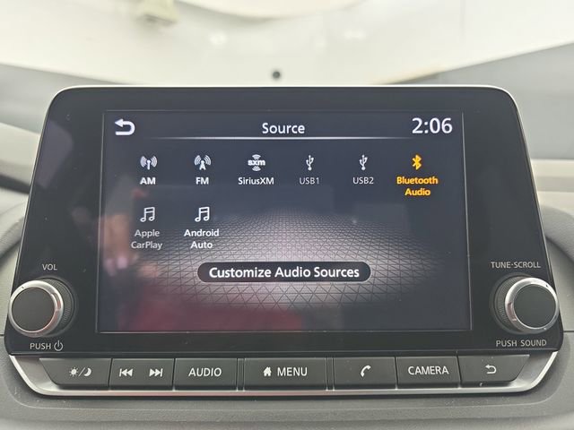 Used 2025 Nissan Rogue SV FWD image 30