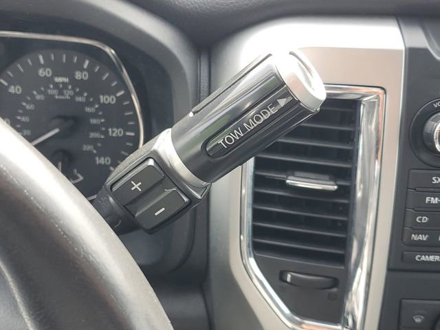 Used 2017 Nissan Titan SV AWD/4WD image 24