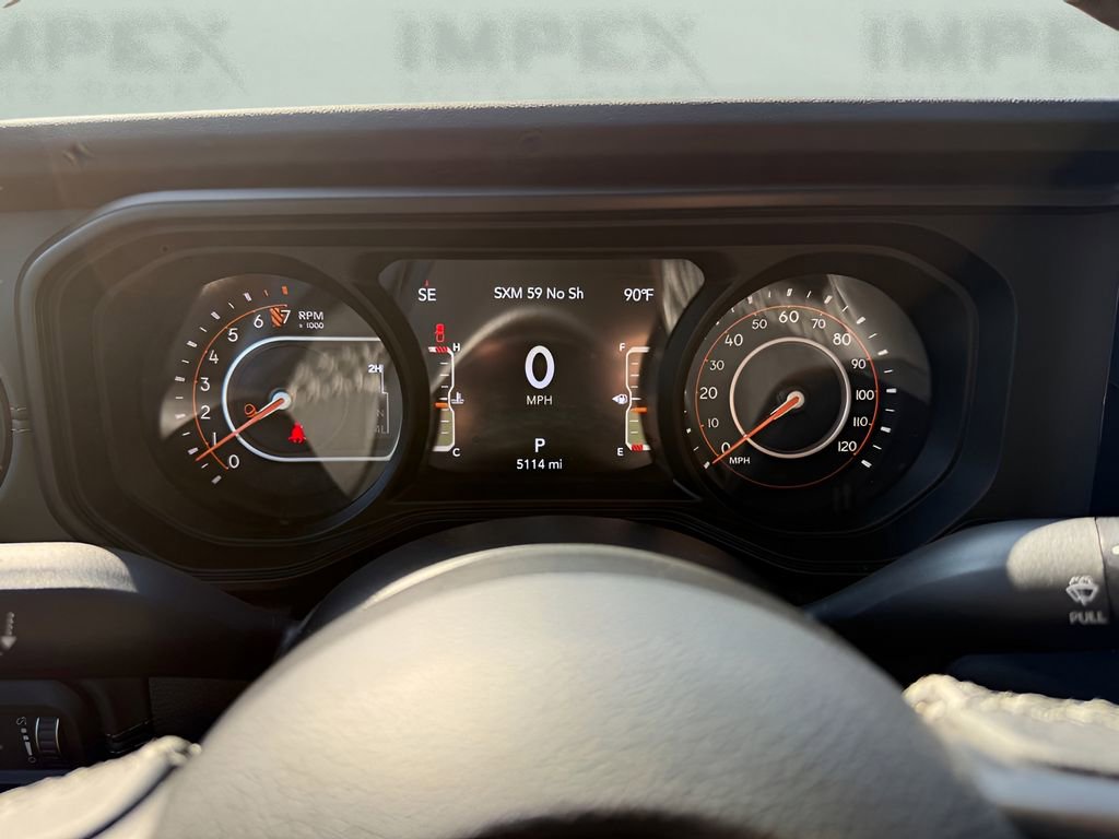 Used 2025 Jeep Gladiator Mojave w/ Convenience Group AWD/4WD image 32