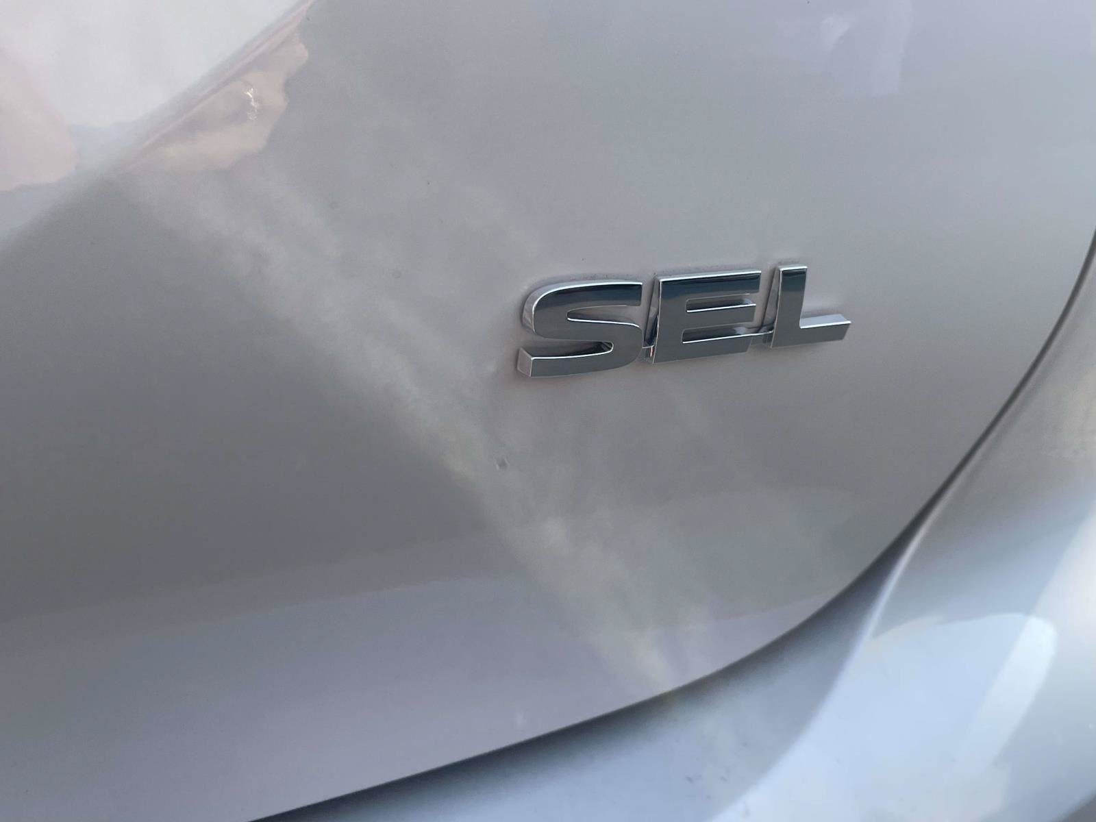 Used 2024 Mitsubishi Outlander SEL FWD image 5