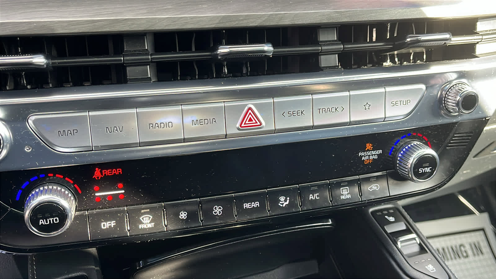 Used 2023 Kia Telluride SX X-Line image 20