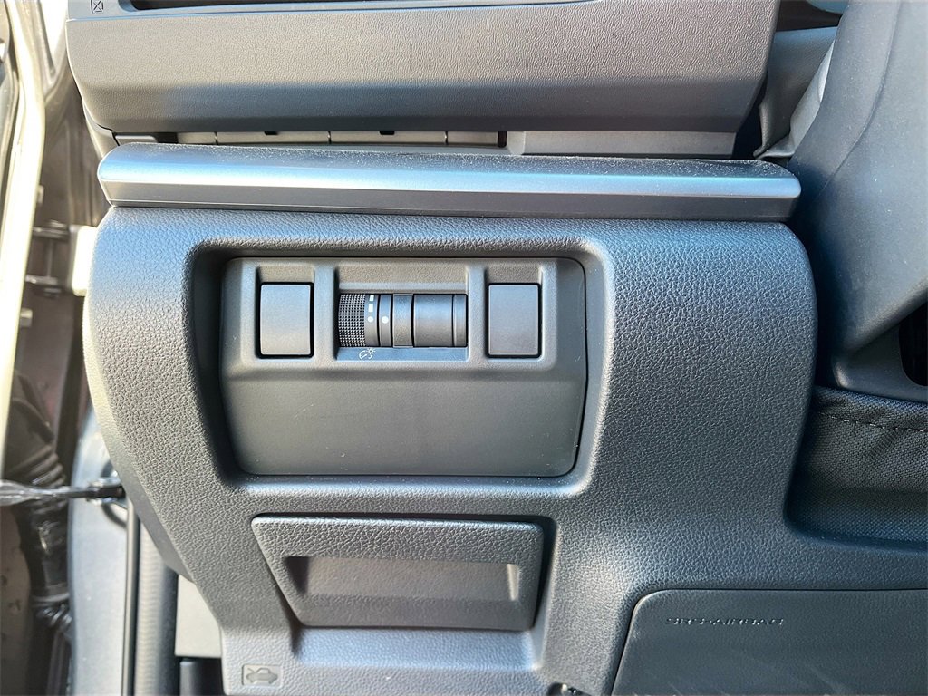 Used 2024 Subaru Impreza 2.0i Sport image 10