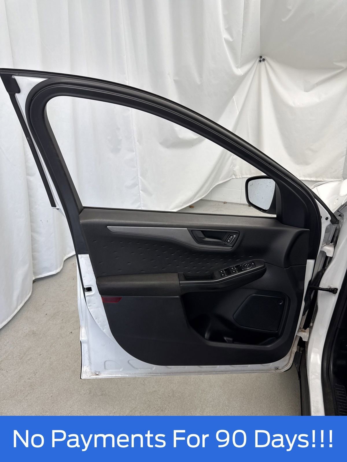 Used 2020 Ford Escape S FWD image 11