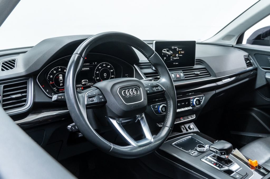 Used 2020 Audi Q5 Premium Plus w/ Premium Plus Package AWD/4WD image 13