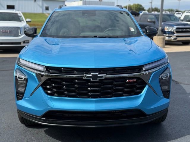 New 2026 Chevrolet Trax RS w/ Driver Confidence Package image 2