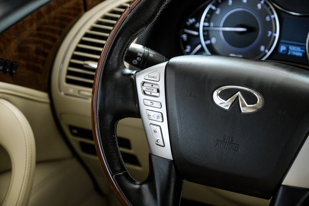 Used 2019 INFINITI QX80 Luxe RWD image 14