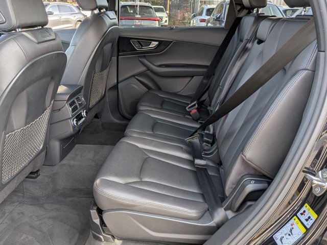 Used 2017 Audi Q7 3.0T Premium Plus w/ Premium Plus Package image 22