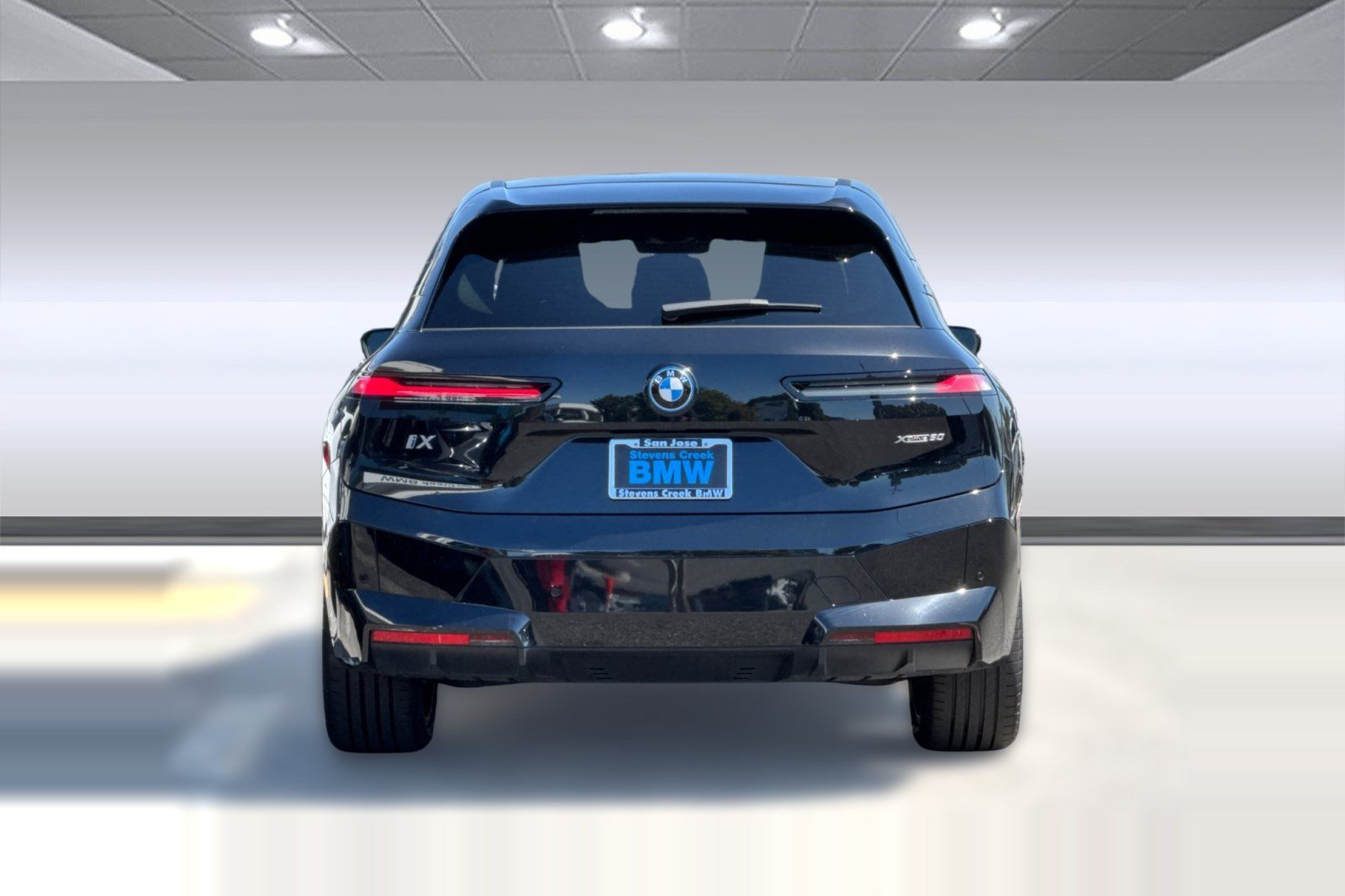 Certified 2024 BMW iX xDrive50 w/ Sport Package AWD/4WD image 10