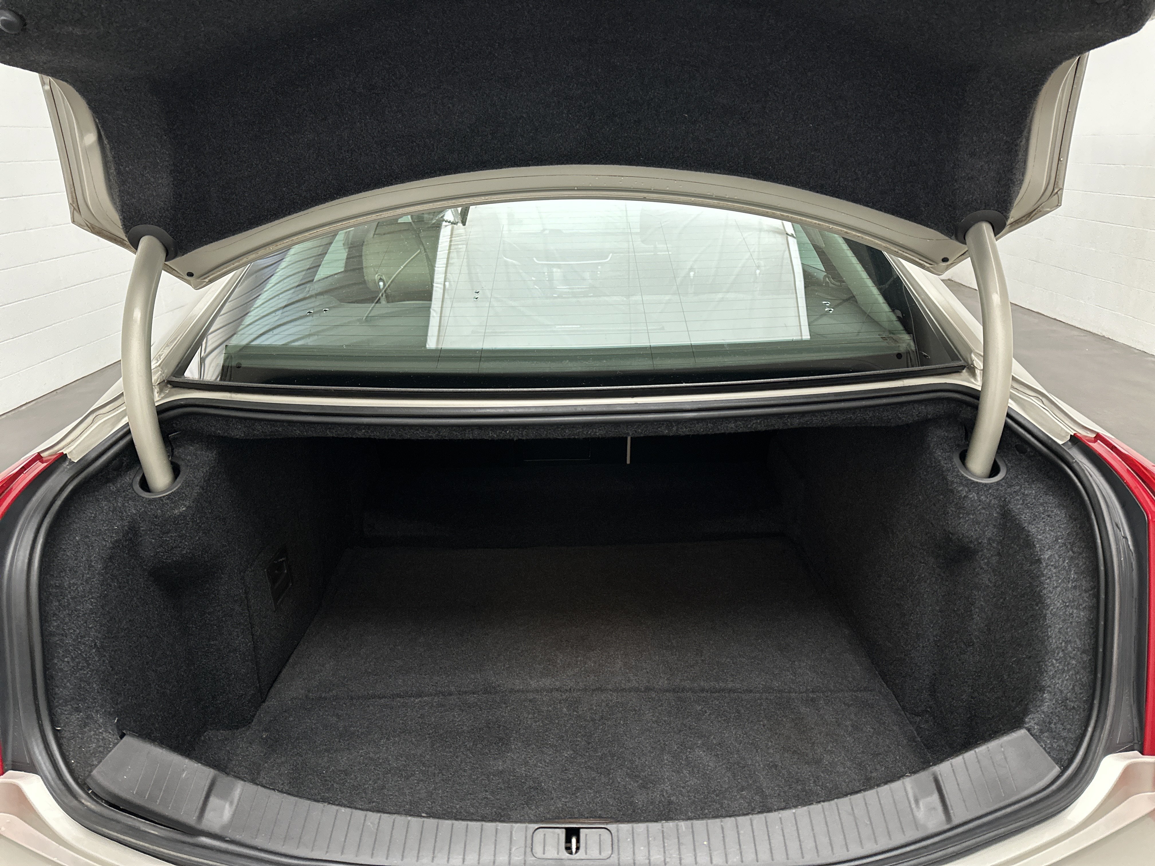 Used 2013 Cadillac XTS Luxury w/ Driver Awareness Package AWD/4WD image 13